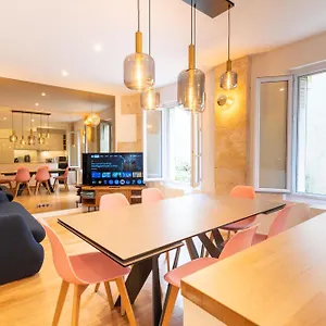 Loft 4 Bedroom Montmartre Pigalle Ac By Lcc Agency Paris